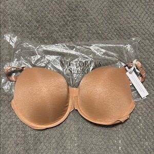 Victoria's Secret Push-up Bra Size 38D